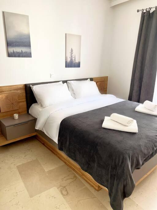Minimal 3Br Apartment In 아테네 외부 사진