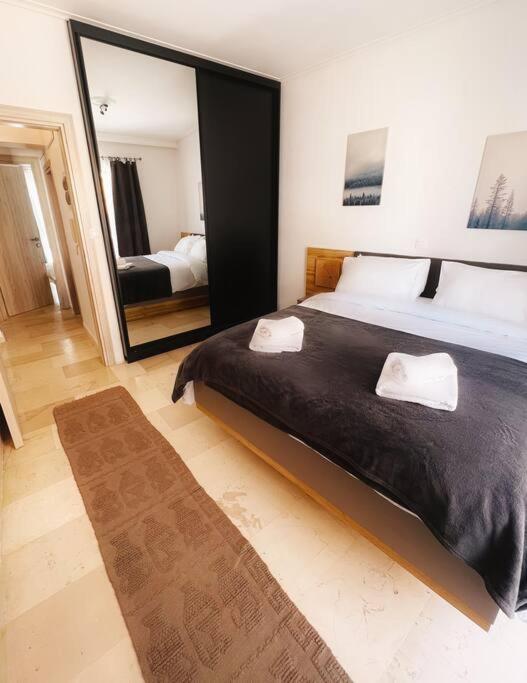 Minimal 3Br Apartment In 아테네 외부 사진