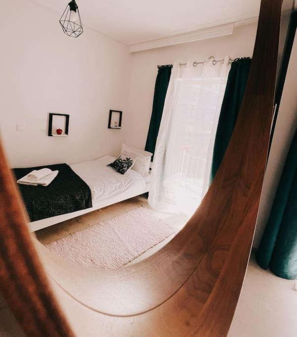 Minimal 3Br Apartment In 아테네 외부 사진