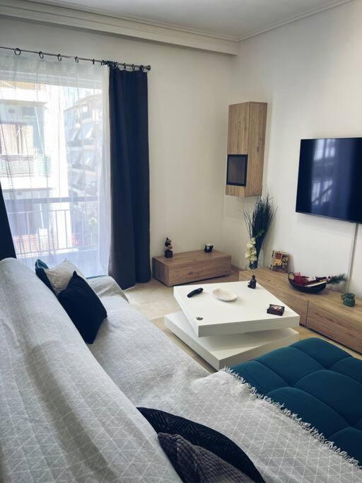 Minimal 3Br Apartment In 아테네 외부 사진